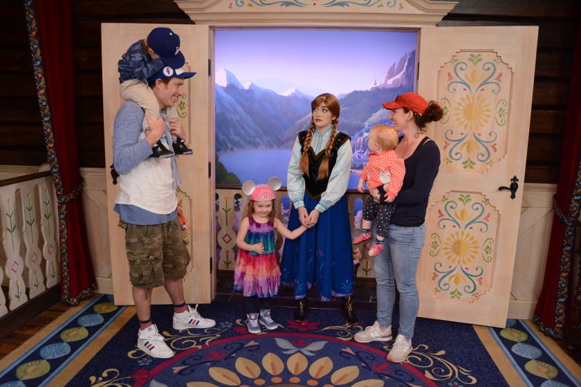 EPCOT_FROZENCHARB2_20180308_409953563958